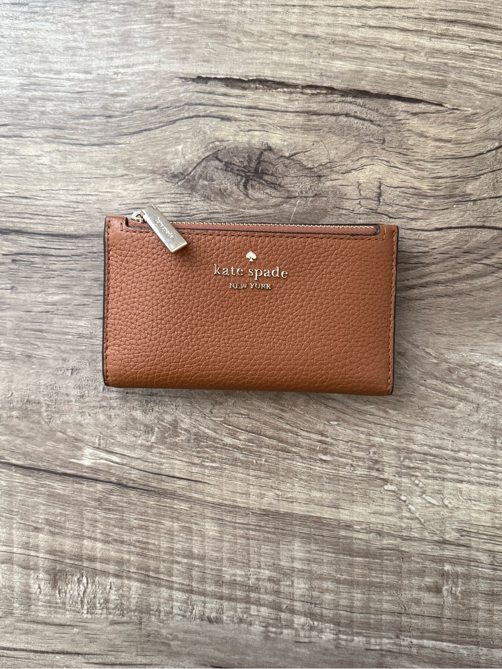 kate spade tan pebbled leather zip card holder
